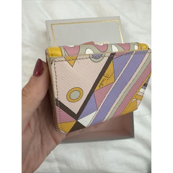 Emilio Pucci Tri Fold Pouch Wallet W/box - Picture 6 of 16